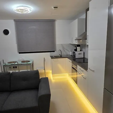 Apartment Vistas Korner Centr *